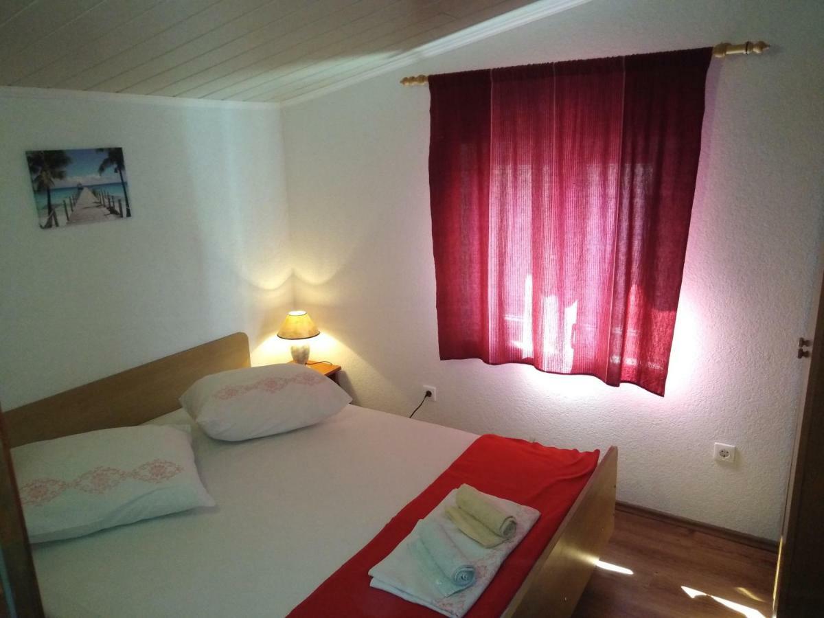 Apartman Rodic Omiš Exteriér fotografie
